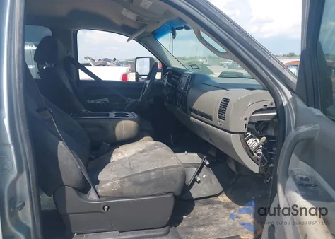 2013 Chevrolet Silverado 2500Hd Work Truck from USA, damaged, VIN 1GC1KVCG1DF165269